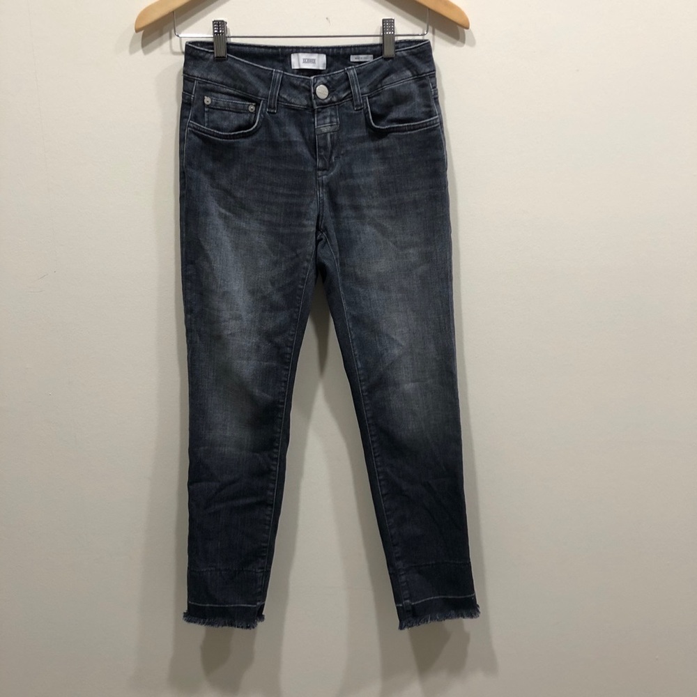 CLOSED Baker Frayed HemJeans